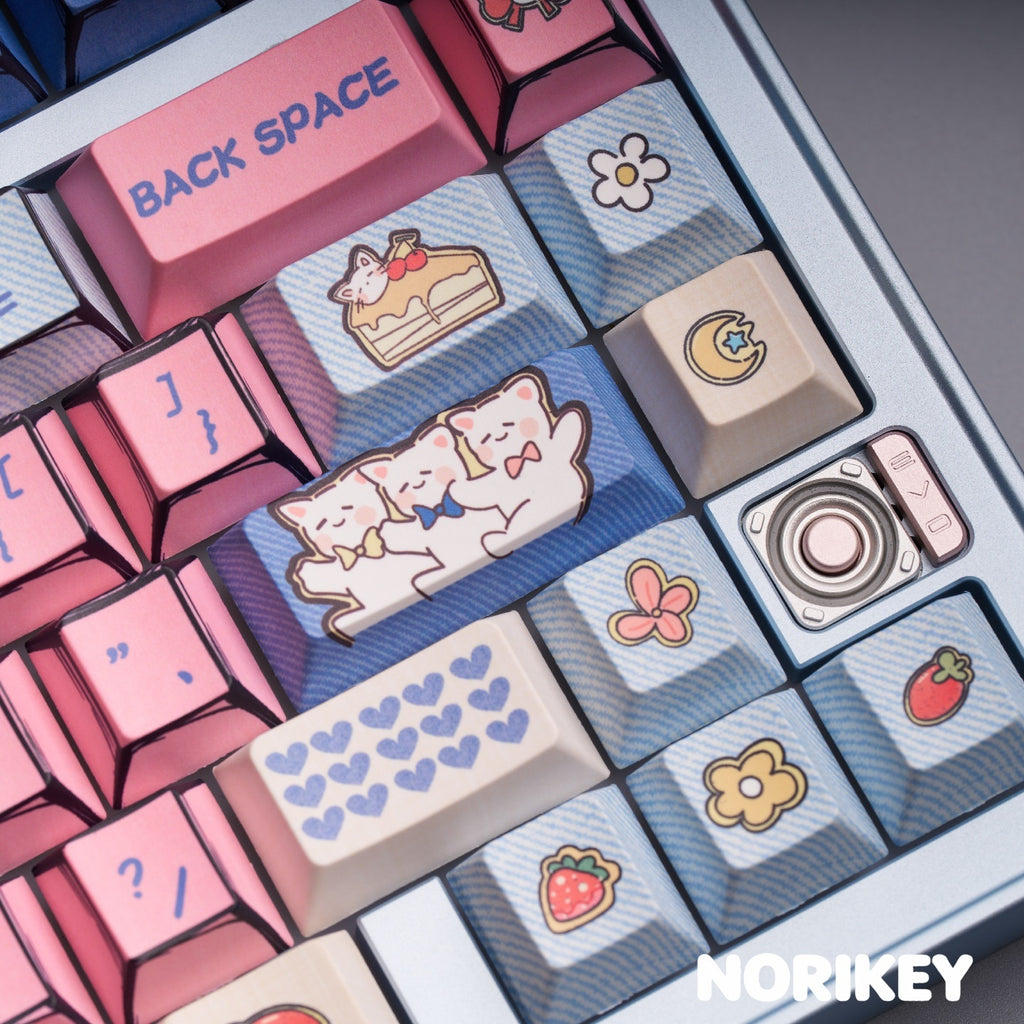 Comic Khaki Cute Cat PBT Keycaps (135-Key, Cherry Profile)