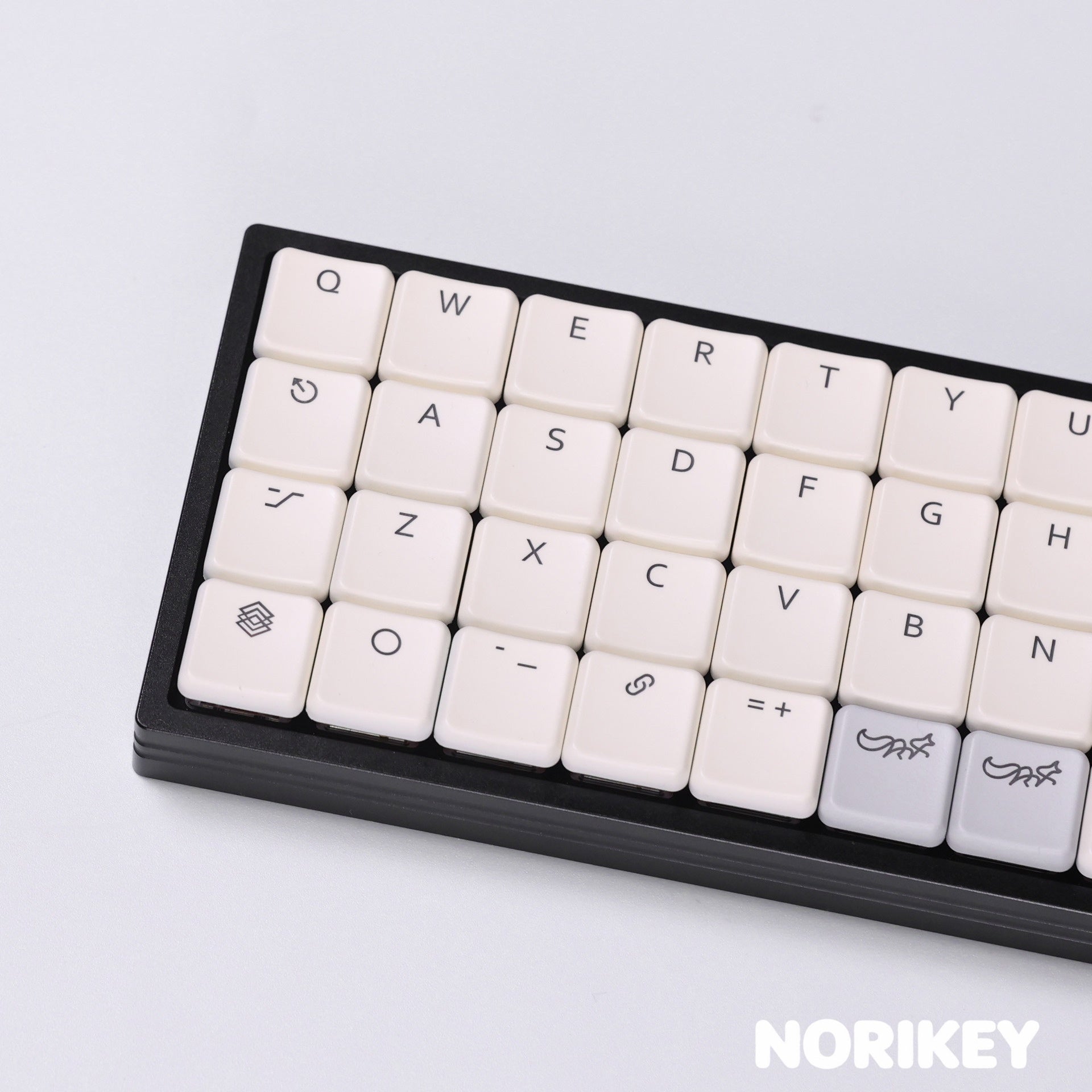 low profile keycap set black colorway top view